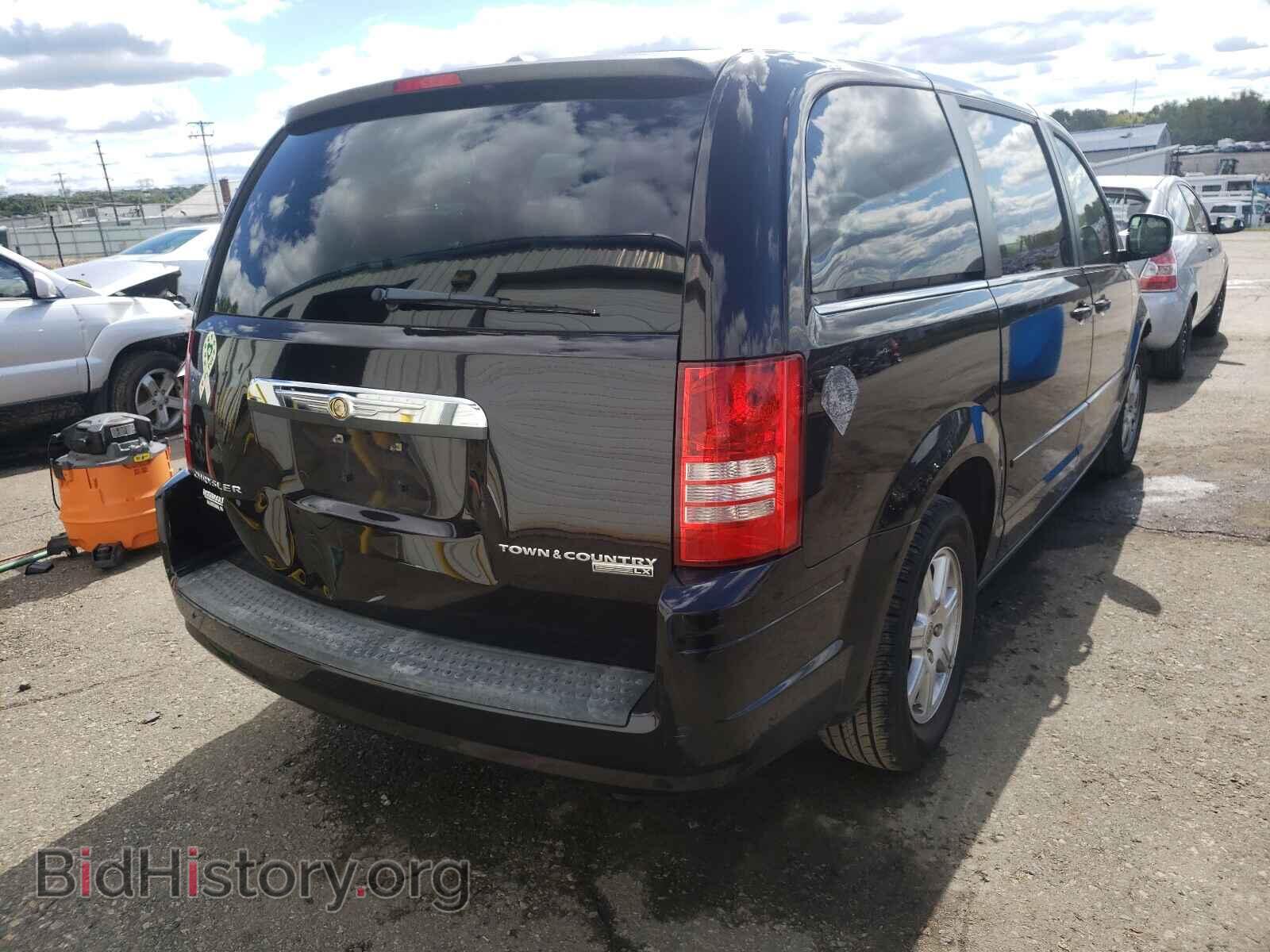 2010 CHRYSLER MINIVAN - VIN: 2A4RR2D10AR381460 - Фото 4