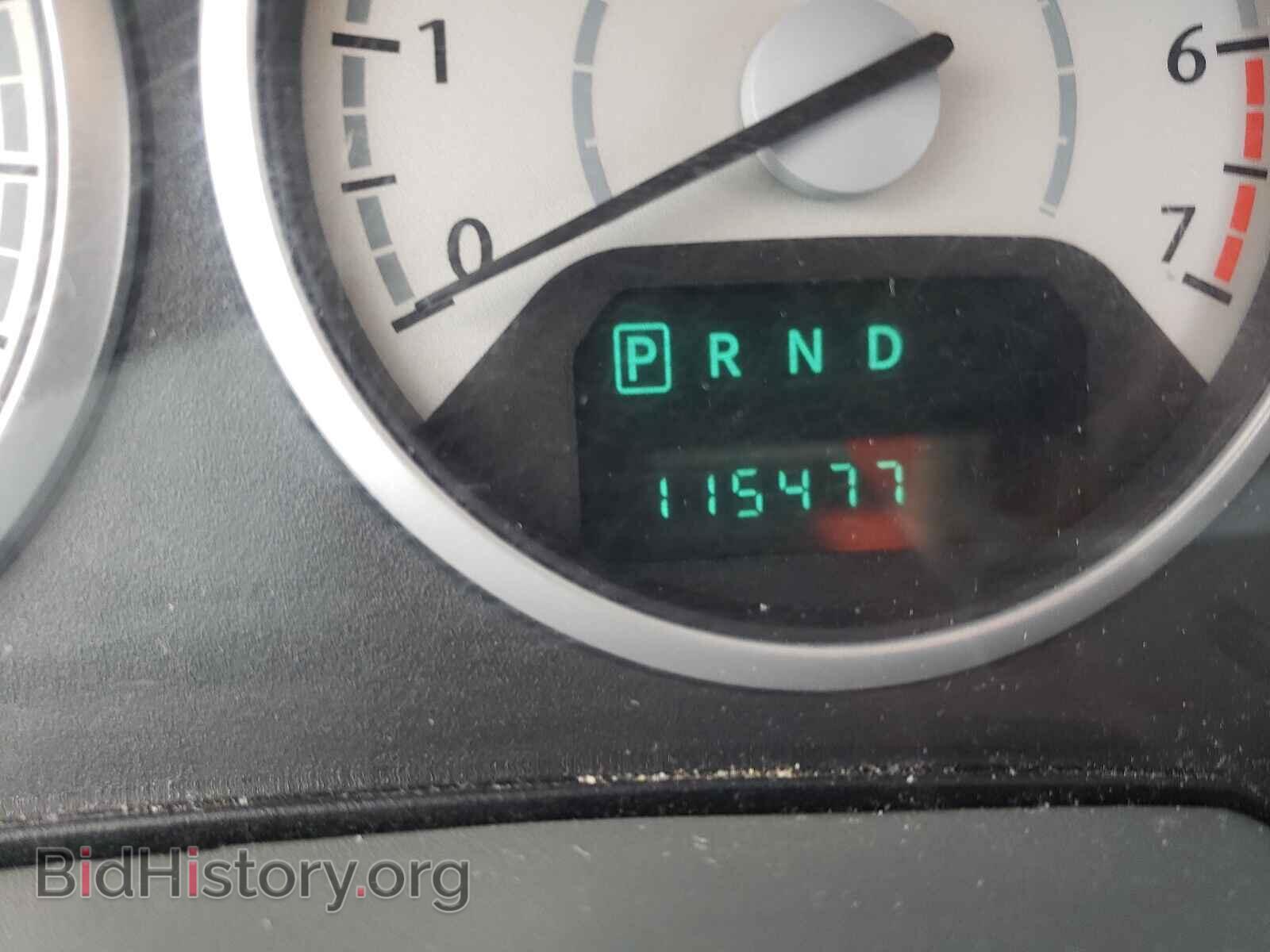2010 CHRYSLER MINIVAN - VIN: 2A4RR2D10AR381460 - Фото 8