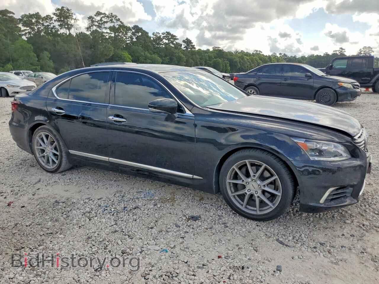 2013 LEXUS LS460 - VIN: JTHBL5EF8D5119836 - Photo 4