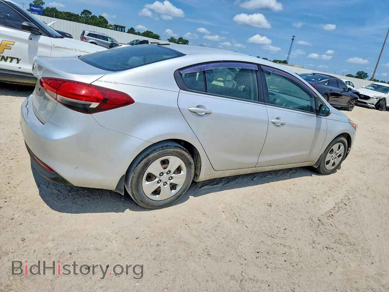 2017 KIA FORTE - VIN: 3KPFL4A72HE083535 - Фото 3
