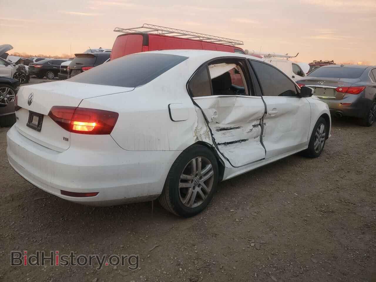 2017 VOLKSWAGEN JETTA - VIN: 3VW2B7AJ2HM350223 - Фото 3