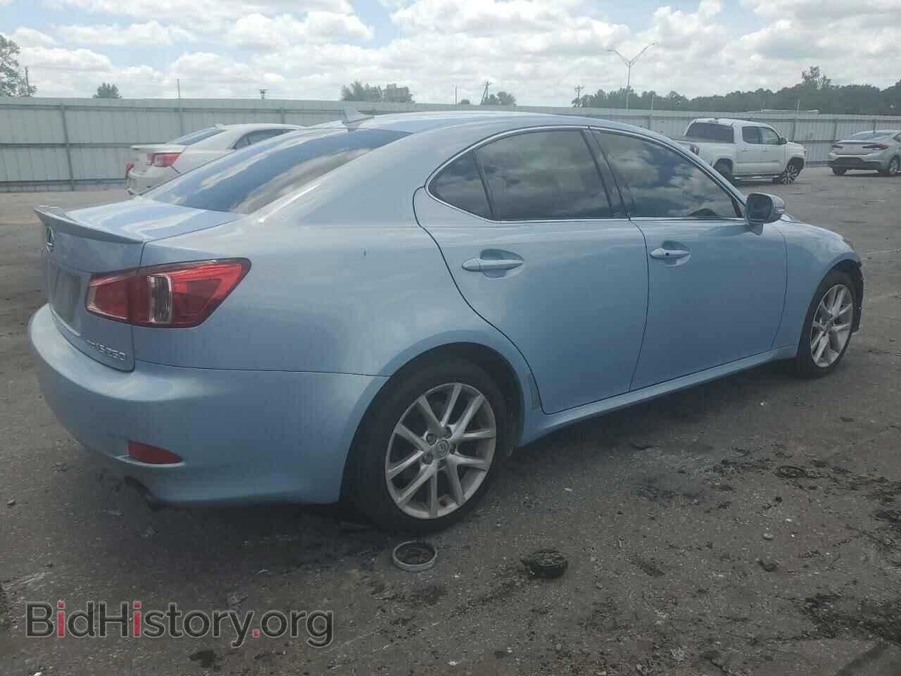 2011 LEXUS IS - VIN: JTHCF5C25B5052024 - Фото 3