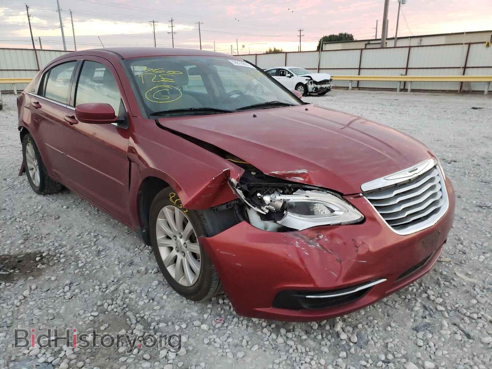 Photo 1C3BC1FG9BN538765 - CHRYSLER 200 2011