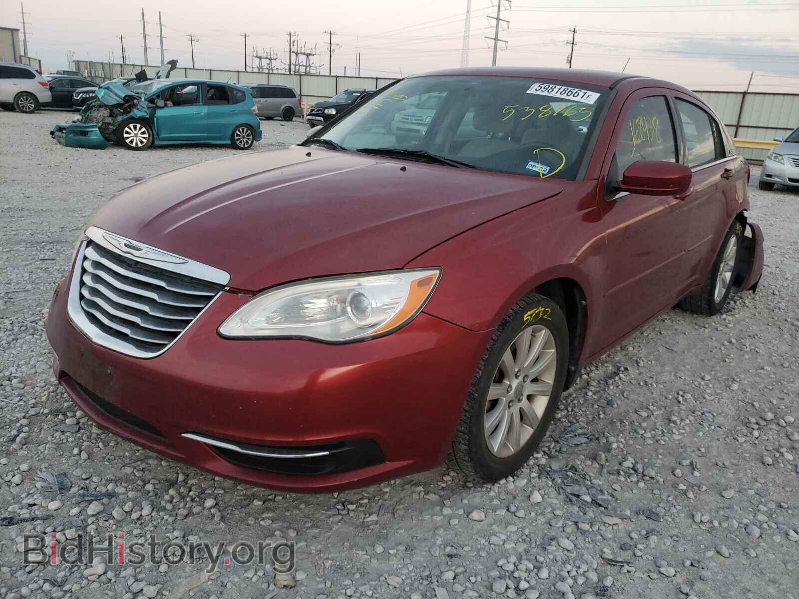 2011 CHRYSLER 200 - VIN: 1C3BC1FG9BN538765 - Фото 2