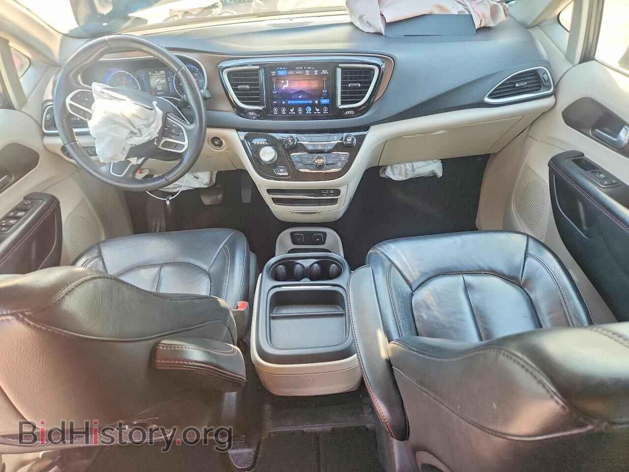 2017 CHRYSLER PACIFICA - VIN: 2C4RC1BGXHR638255 - Фото 8