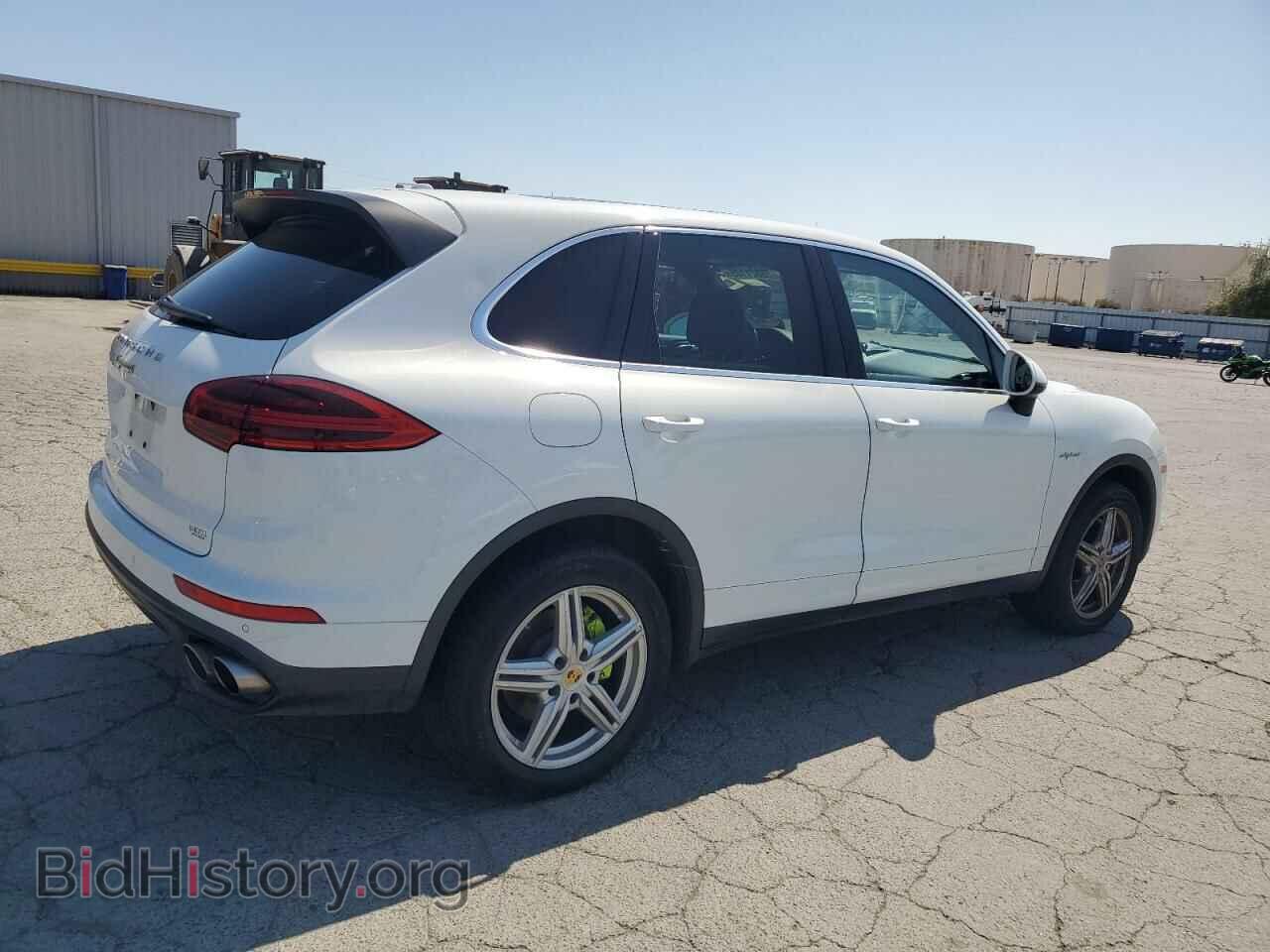 2016 PORSCHE CAYENNE - VIN: WP1AE2A25GLA61353 - Фото 3