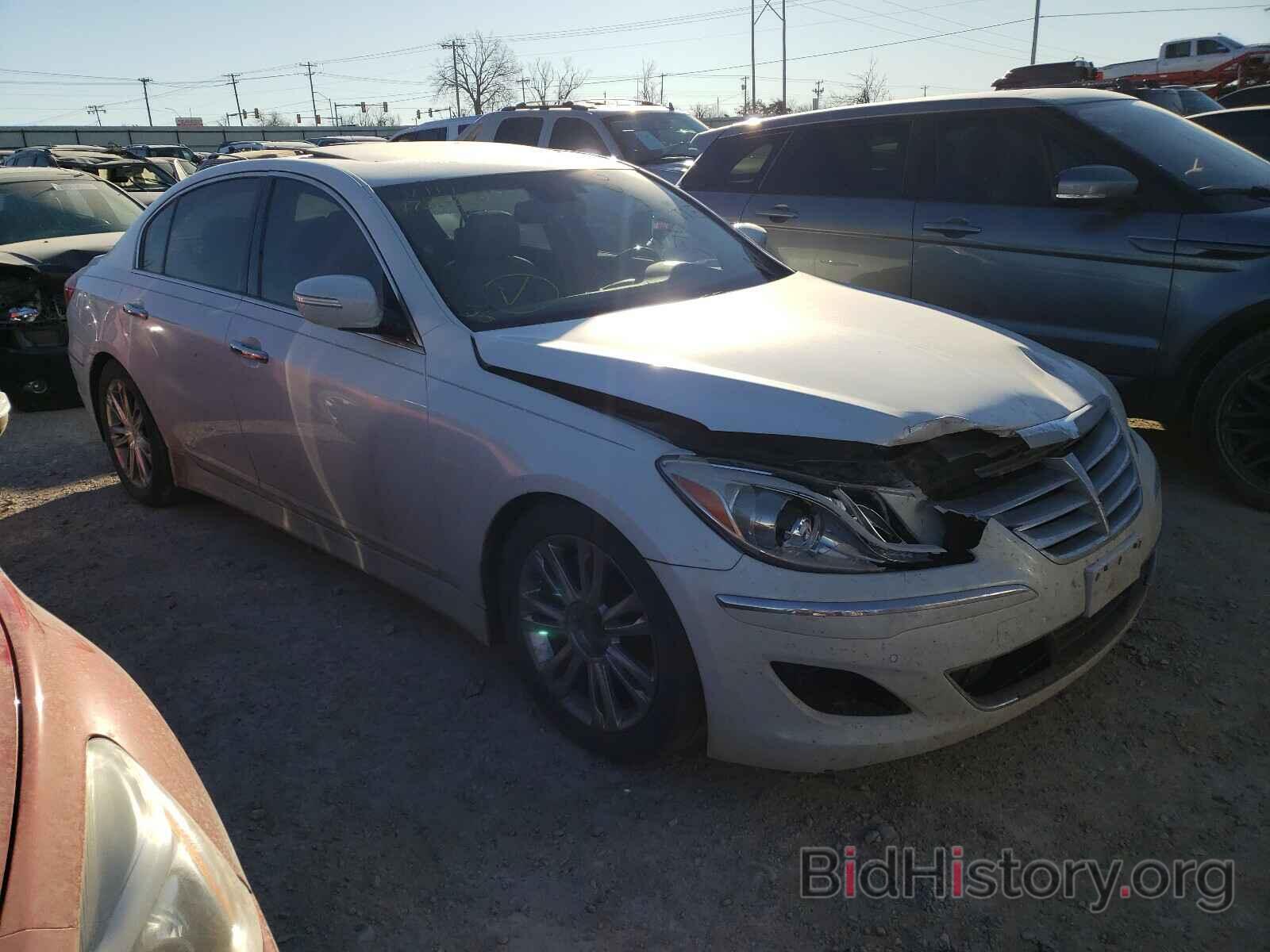 Photo KMHGC4DD9CU173888 - HYUNDAI GENESIS 2012