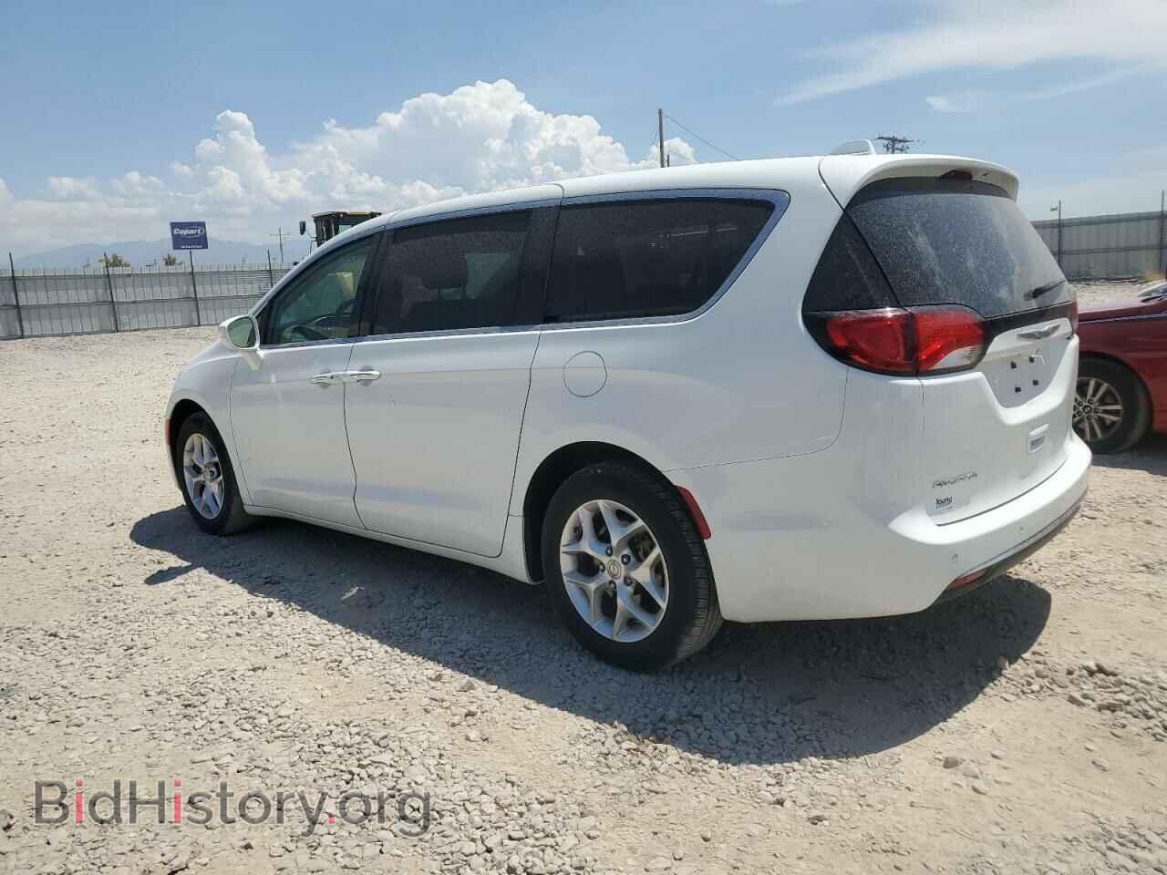 2020 CHRYSLER PACIFICA - VIN: 2C4RC1FG5LR277472 - Photo 2