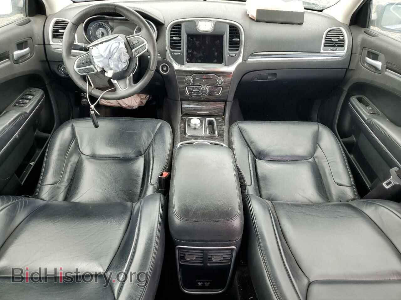 2017 CHRYSLER 300 - VIN: 2C3CCARG3HH647966 - Фото 8