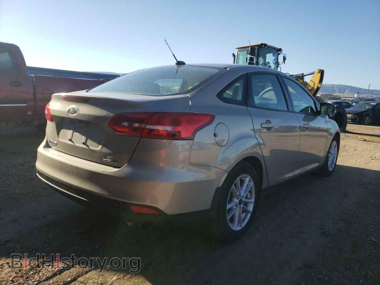 2016 FORD FOCUS - VIN: 1FADP3F28GL221108 - Photo 4