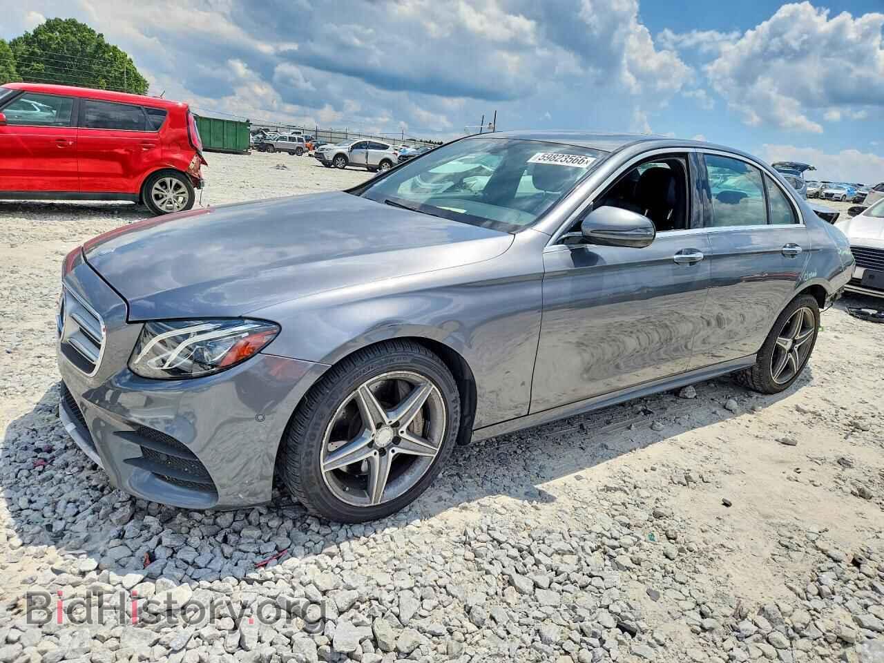 Photo WDDZF4KB2HA029961 - MERCEDES-BENZ E-CLASS 2017