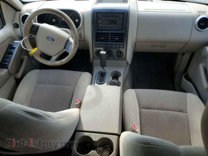 2006 Ford EXPLORER (VIN 1FMEU73E46UB47994) — photo 8 of 13