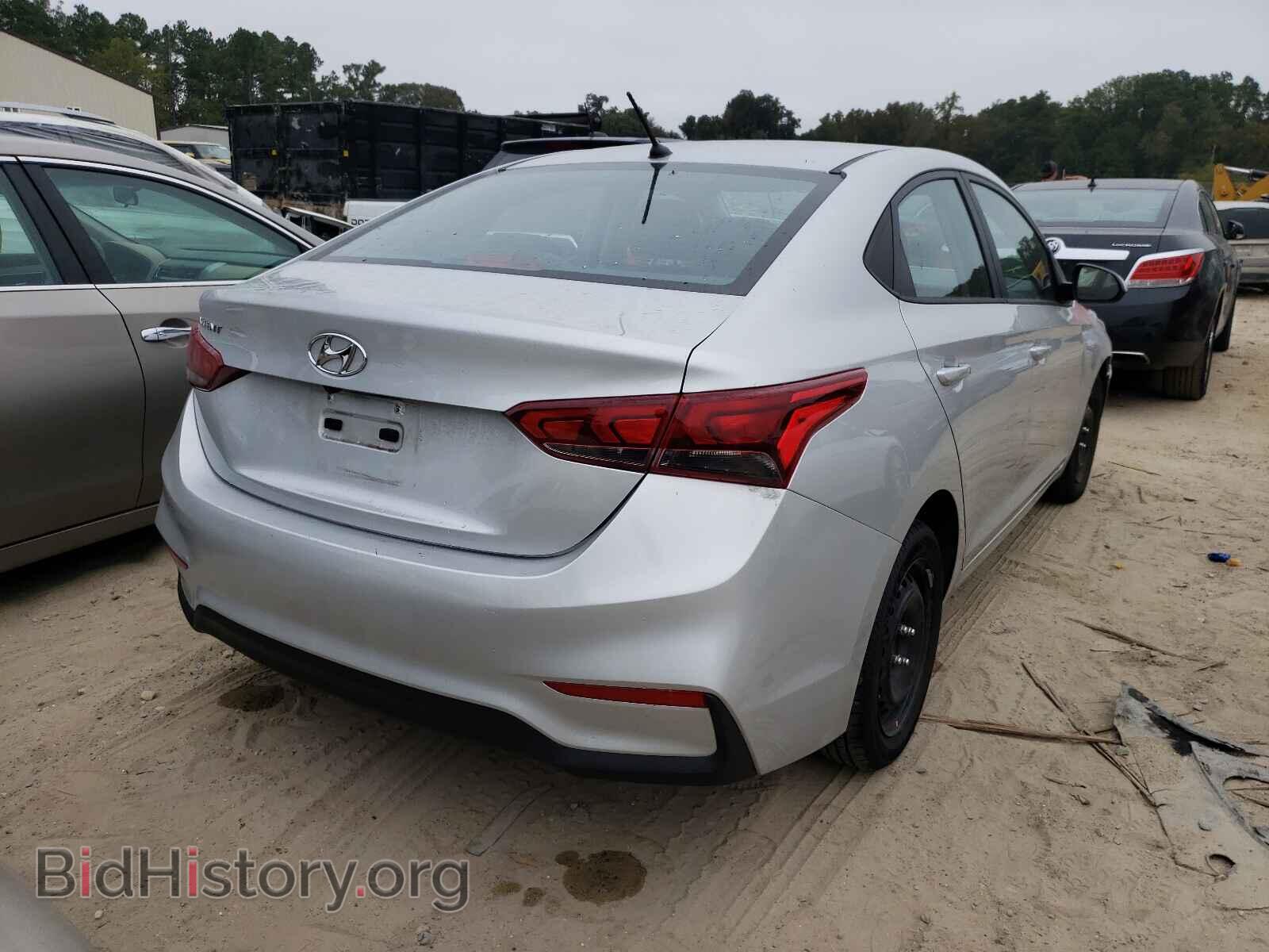 2019 HYUNDAI ACCENT - VIN: 3KPC24A3XKE064726 - Фото 4