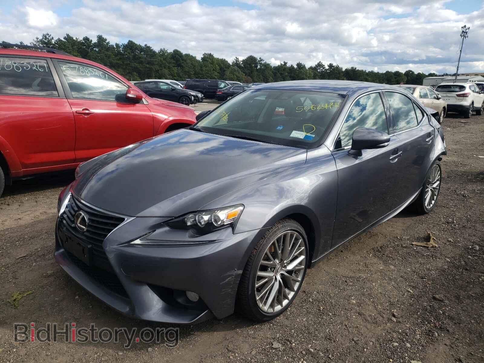 2014 LEXUS IS - VIN: JTHCF1D25E5000730 - Photo 2