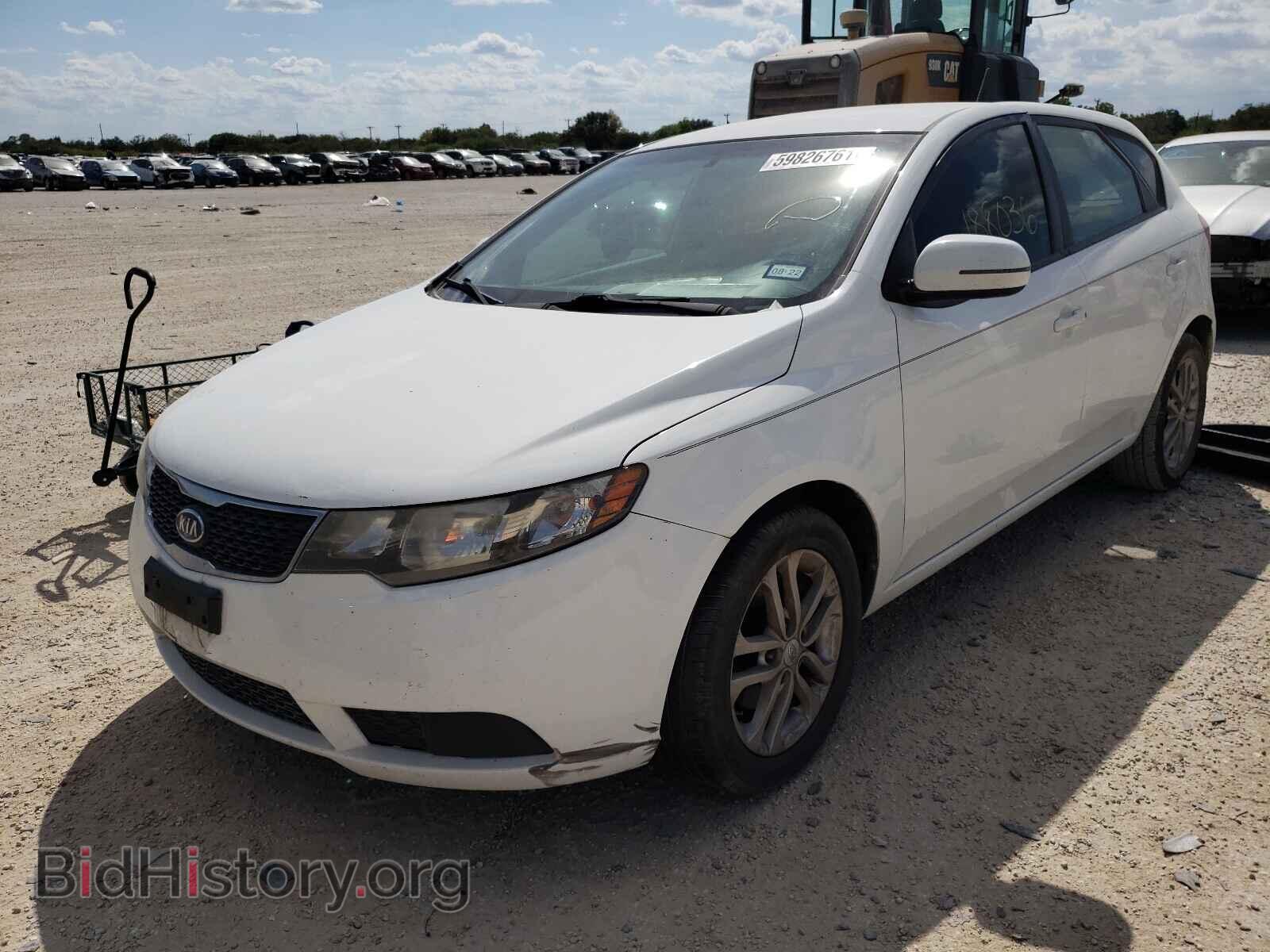 2011 KIA FORTE - VIN: KNAFU5A22B5320435 - Фото 2