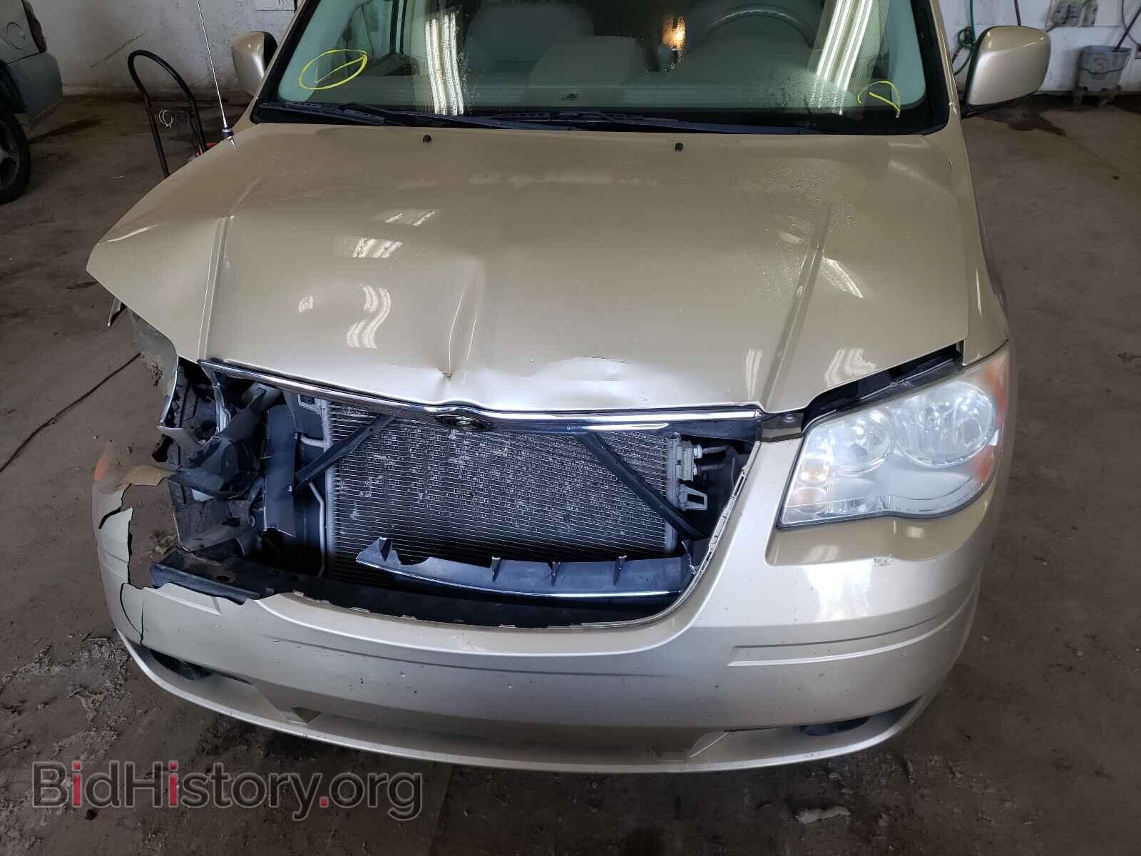 2010 CHRYSLER MINIVAN - VIN: 2A4RR5D18AR300495 - Фото 7