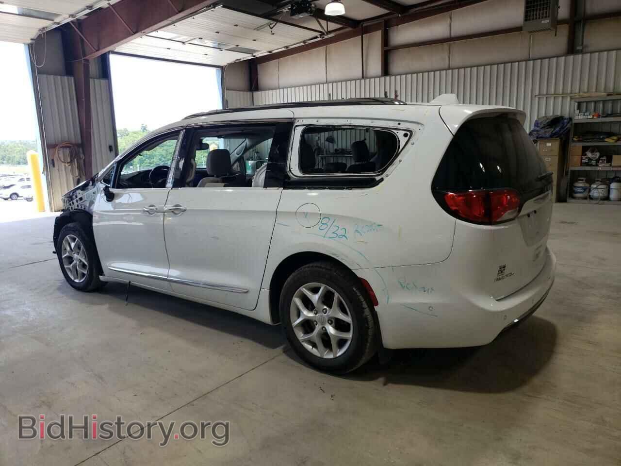 2017 CHRYSLER PACIFICA - VIN: 2C4RC1EG8HR553815 - Фото 2