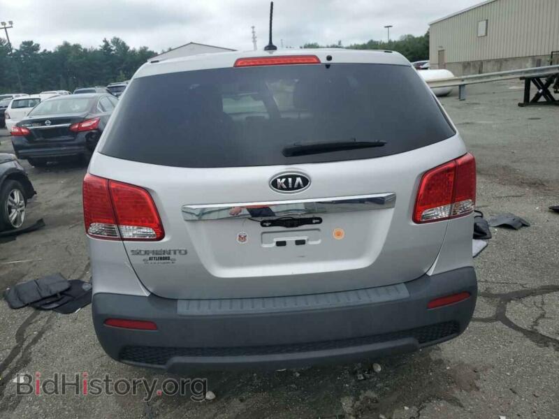 2011 Kia SORENTO (VIN 5XYKT3A10BG171840) — photo 6 of 12