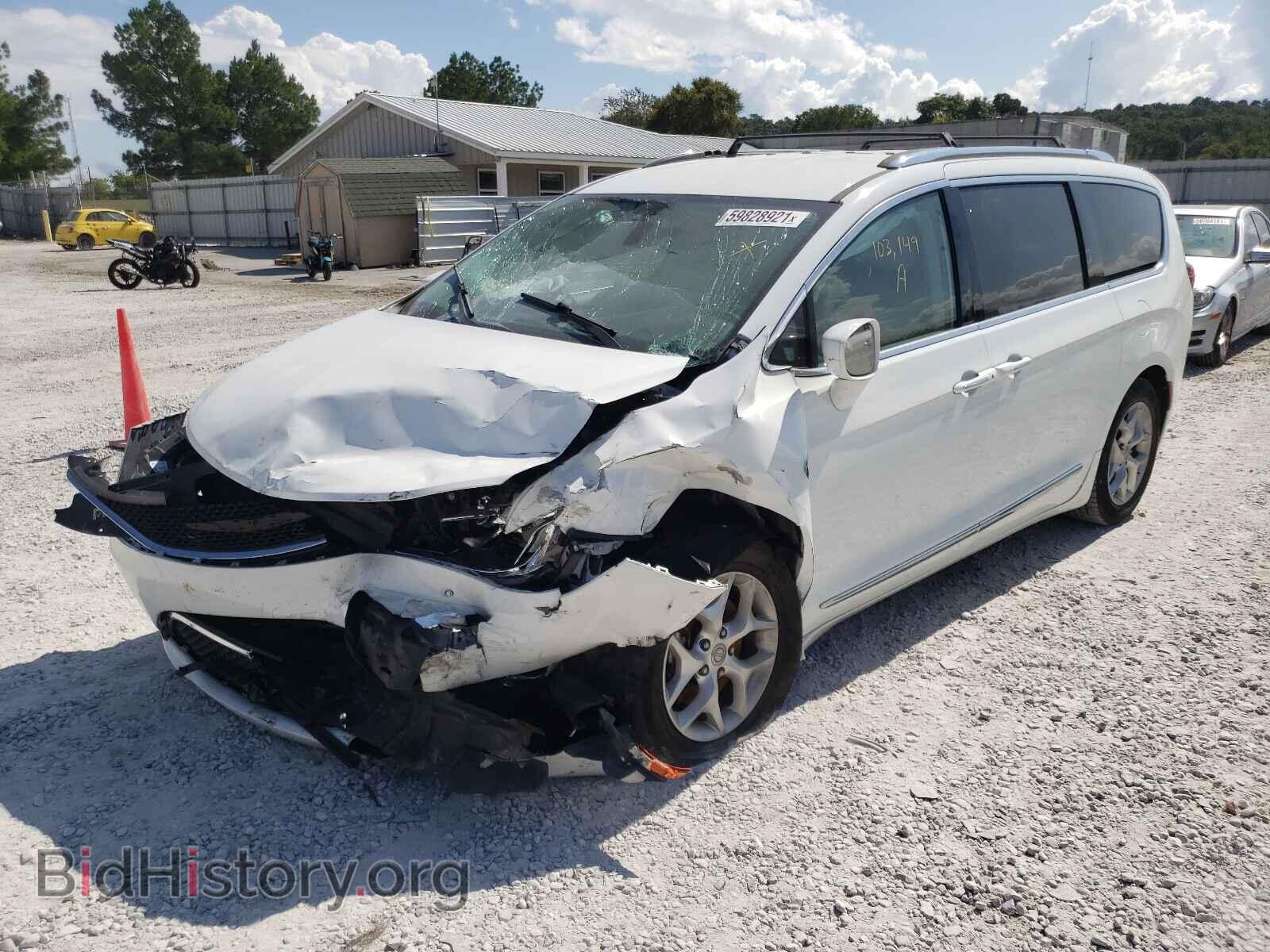 2017 CHRYSLER PACIFICA - VIN: 2C4RC1EGXHR518466 - Photo 2