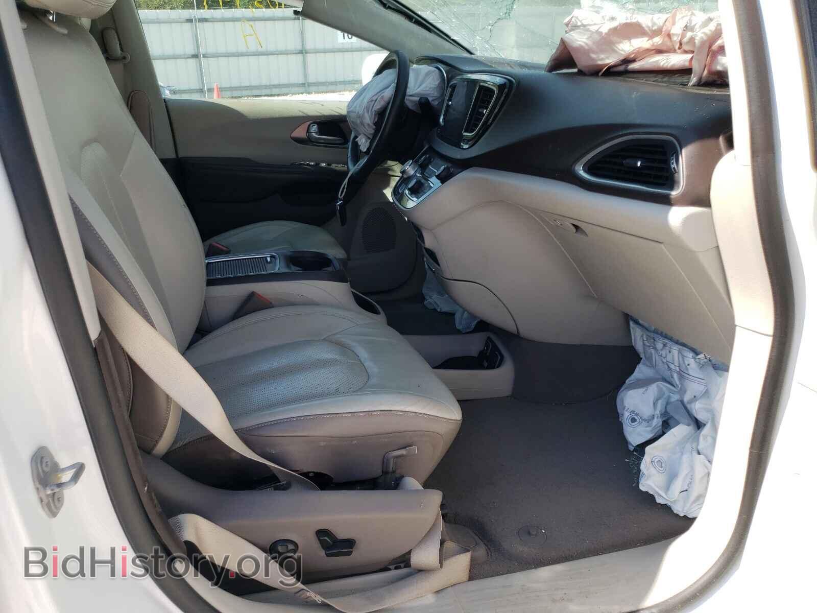 2017 CHRYSLER PACIFICA - VIN: 2C4RC1EGXHR518466 - Photo 5