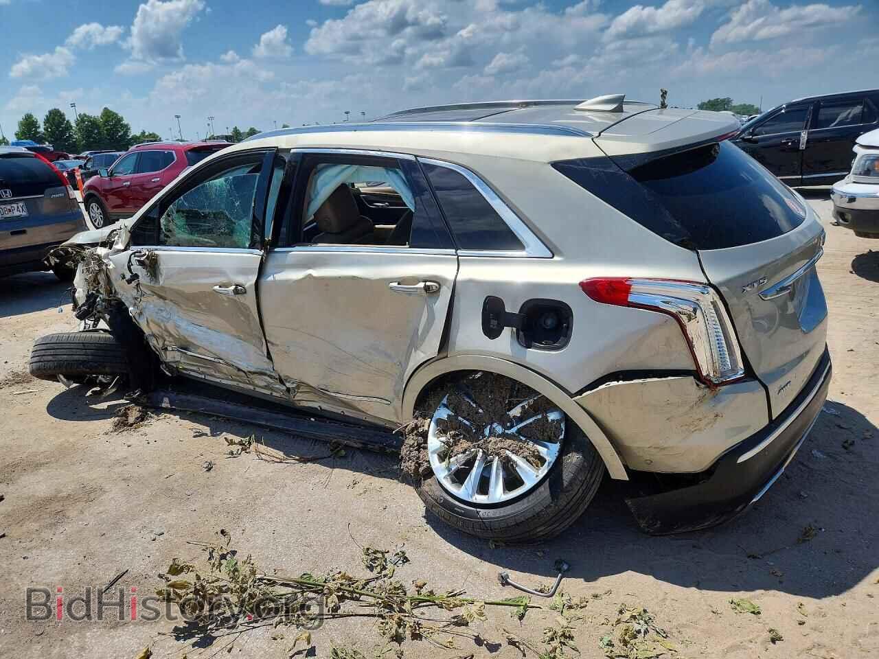 2017 CADILLAC XT5 - VIN: 1GYKNFRS5HZ117012 - Photo 2