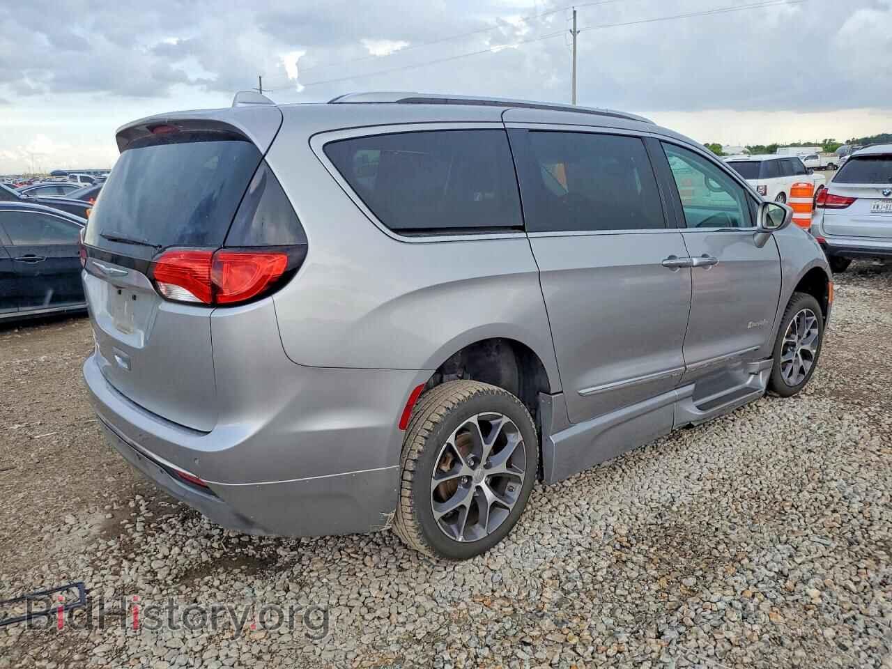 2017 CHRYSLER PACIFICA - VIN: 2C4RC1EG7HR739751 - Photo 3
