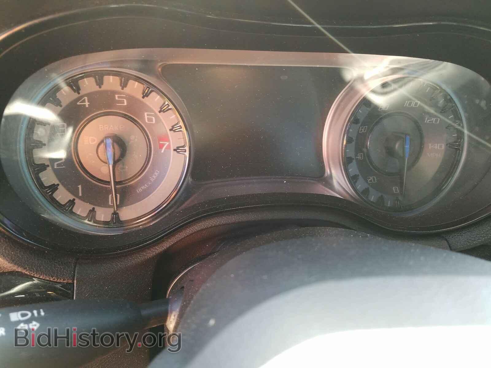 2016 CHRYSLER 300 - VIN: 2C3CCABG5GH304472 - Фото 8