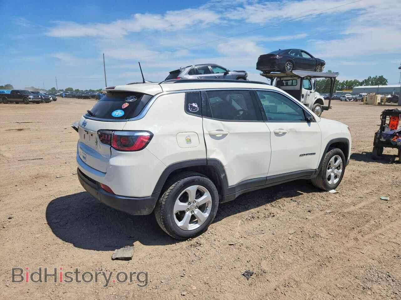 2018 JEEP COMPASS - VIN: 3C4NJDBB6JT373508 - Фото 3