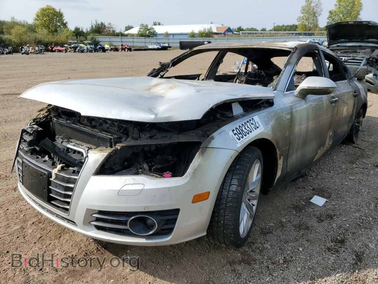 2012 AUDI A7 - VIN: WAUYGAFC4CN121771 - Фото 2