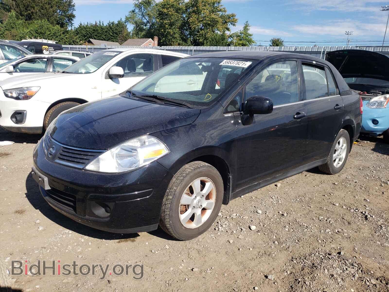 2008 NISSAN VERSA - VIN: 3N1BC11E38L371672 - Фото 2