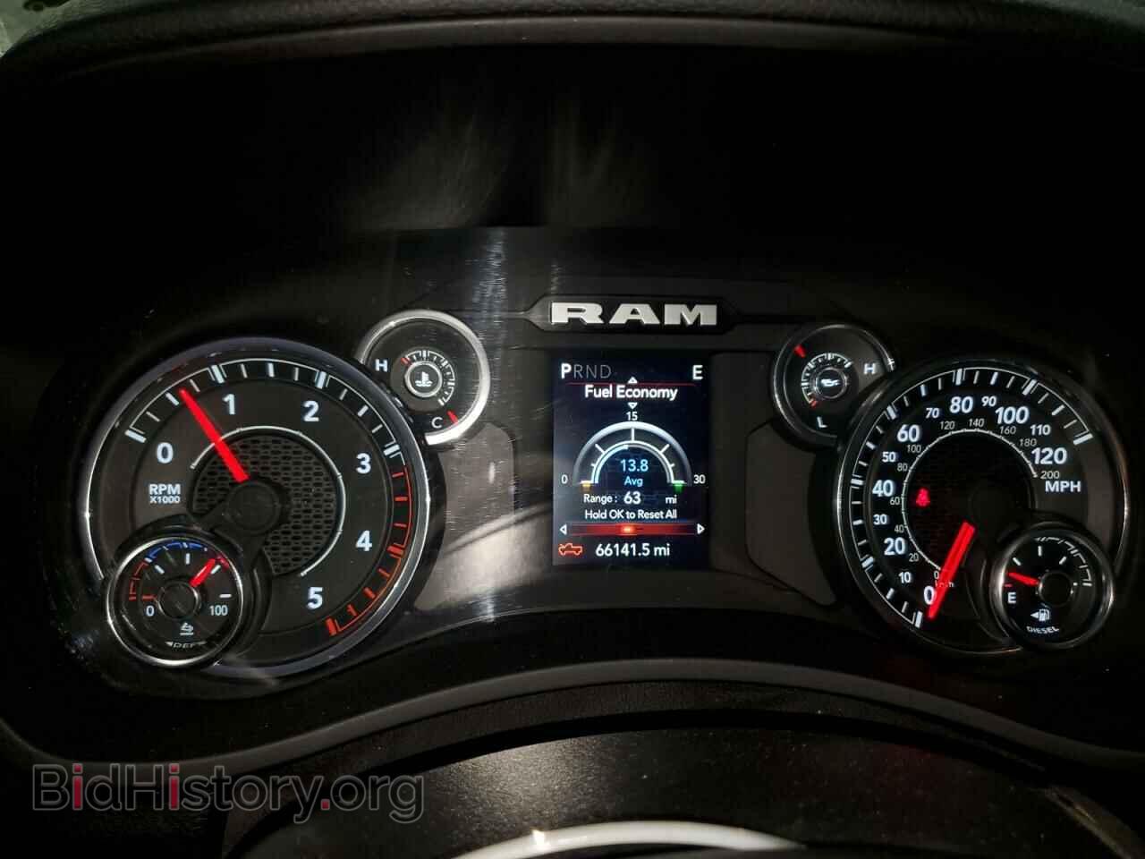 2024 RAM 2500 - VIN: 3C6UR5DL7RG244706 - Фото 9