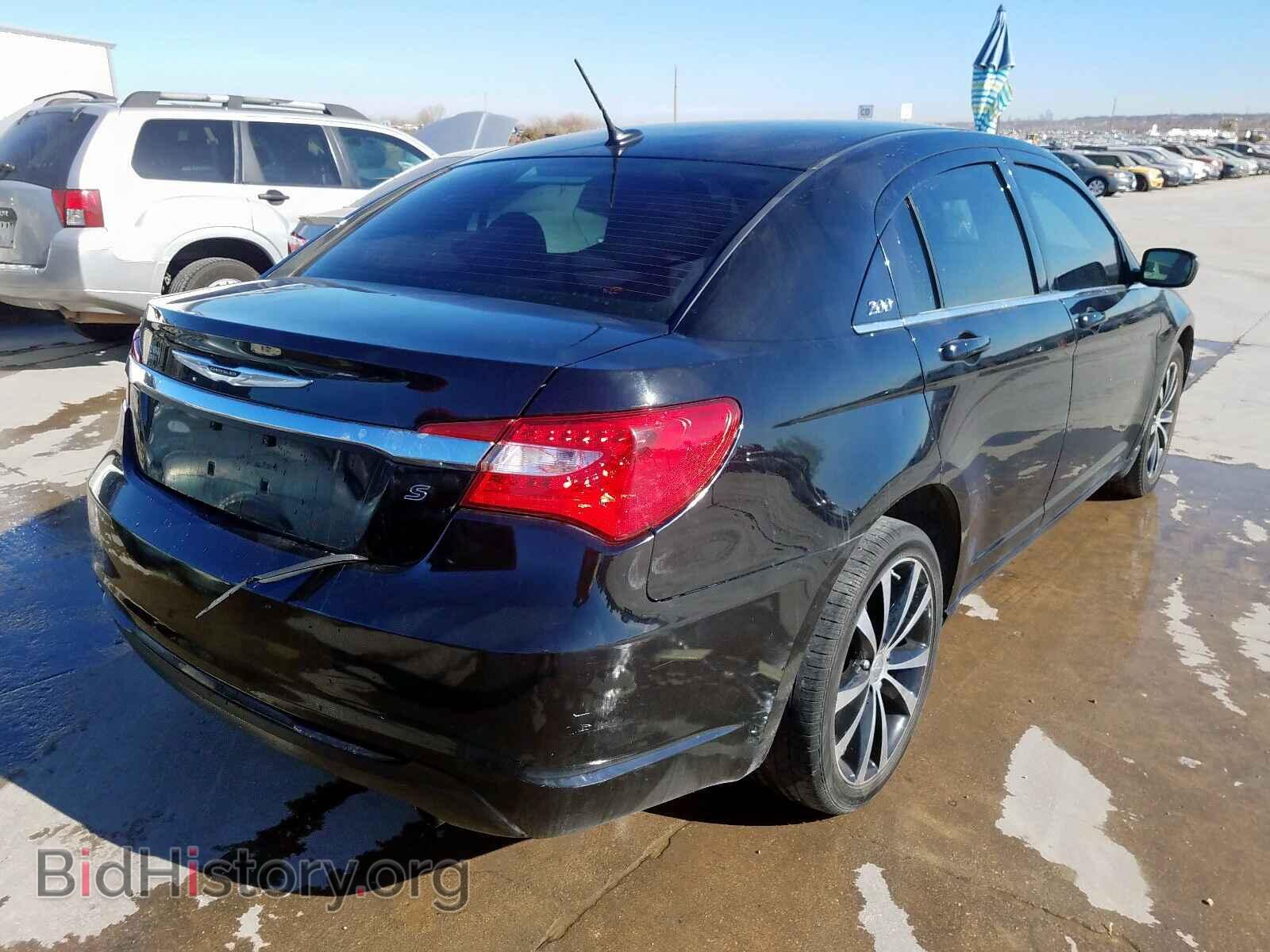 2013 CHRYSLER 200 - VIN: 1C3CCBBB0DN600500 - Фото 4