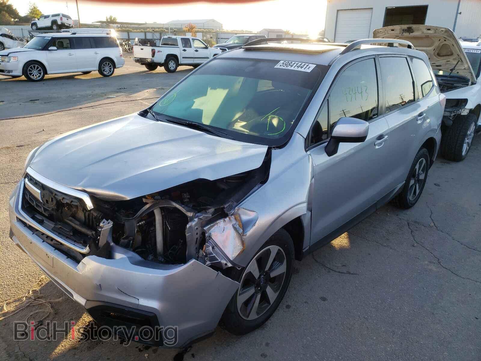 2017 SUBARU FORESTER - VIN: JF2SJAEC0HH456867 - Фото 2