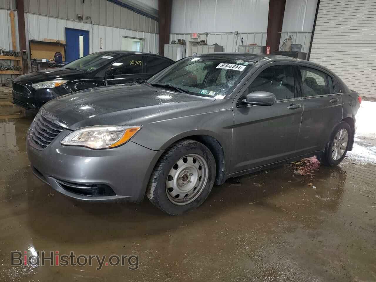 Photo 1C3BC1FB8BN593048 - CHRYSLER 200 2011