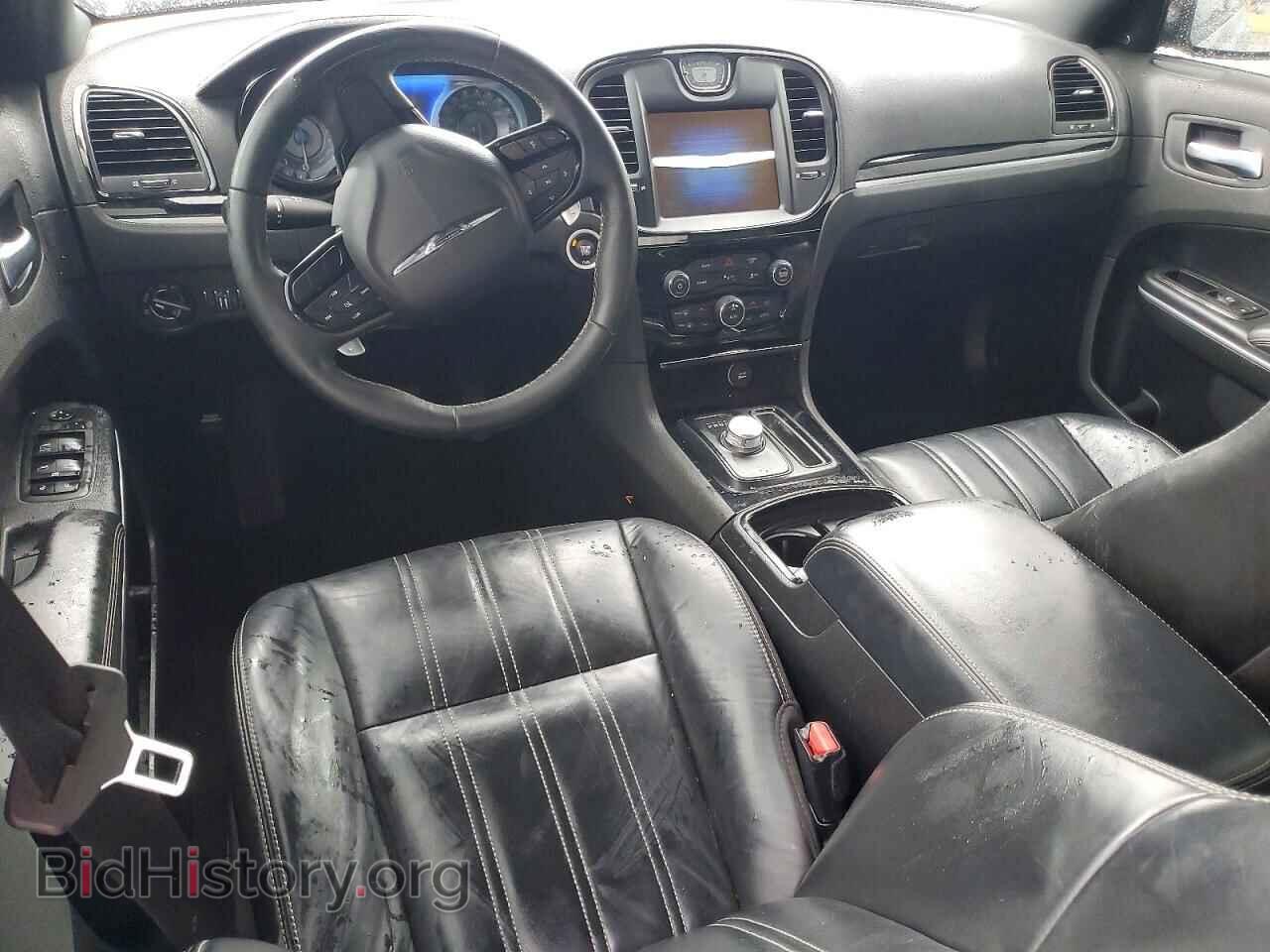 2023 CHRYSLER 300 - VIN: 2C3CCABG5PH569554 - Photo 8