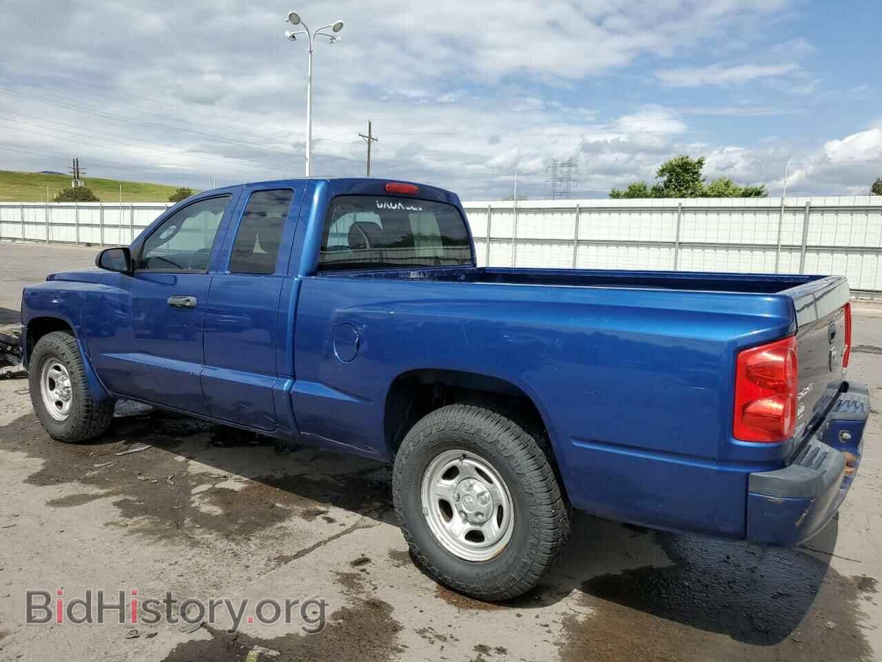 2011 DODGE DAKOTA - VIN: 1D7RE2BK6BS708429 - Фото 2