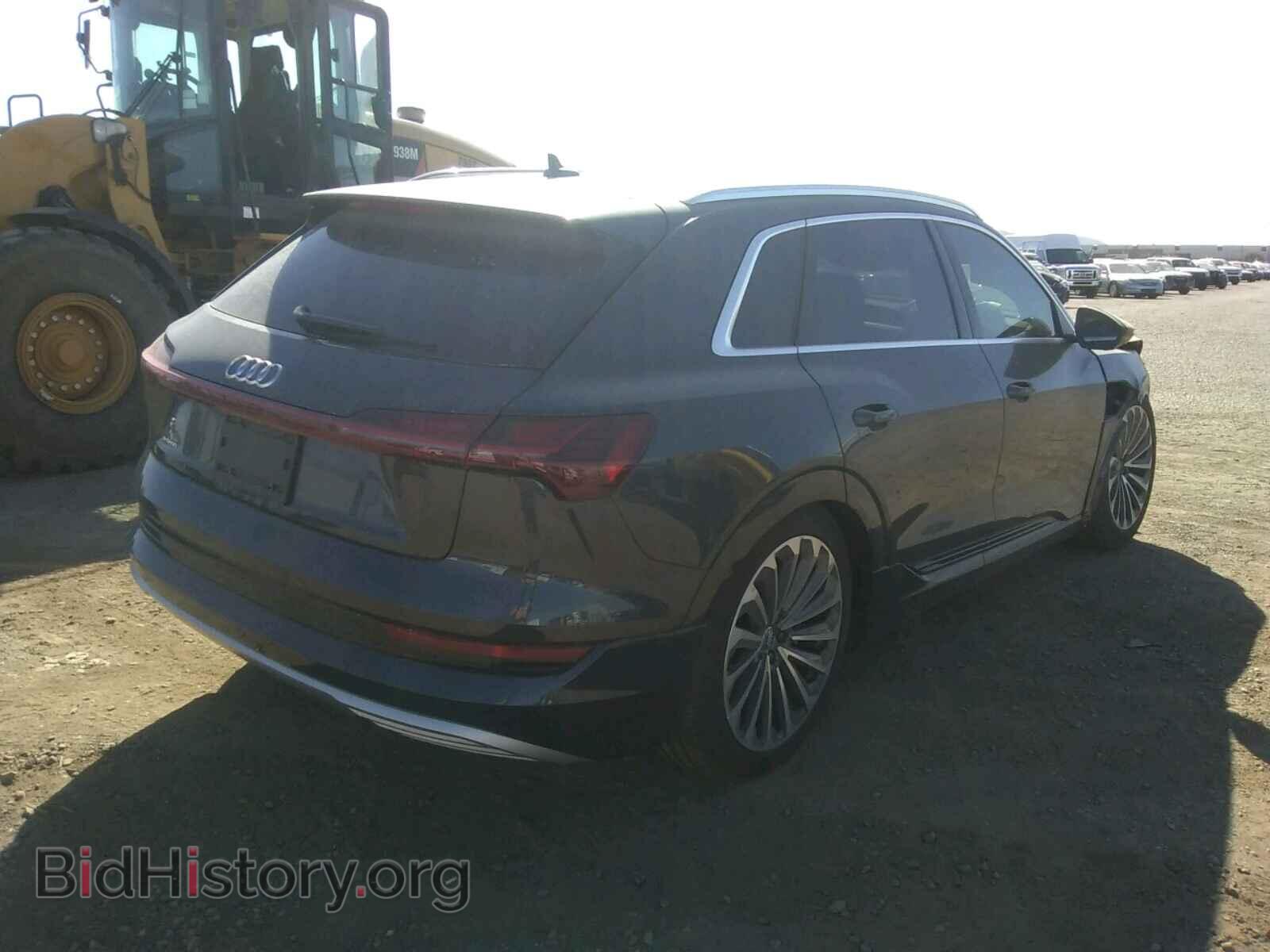 2019 AUDI E-TRON - VIN: WA1VAAGE3KB021369 - Фото 4