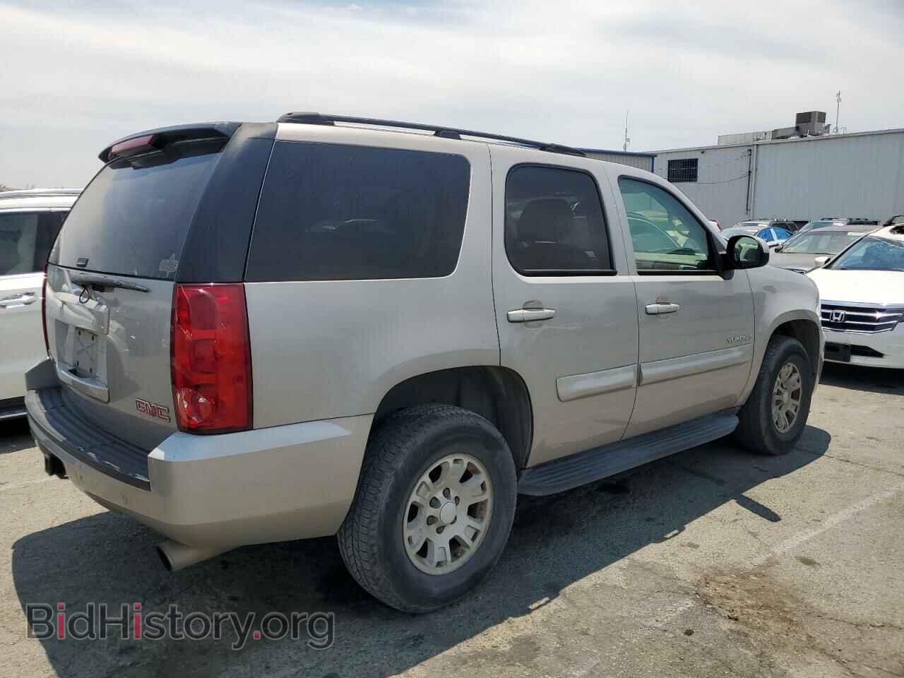 2007 GMC YUKON - VIN: 1GKFC13087J136906 - Фото 3