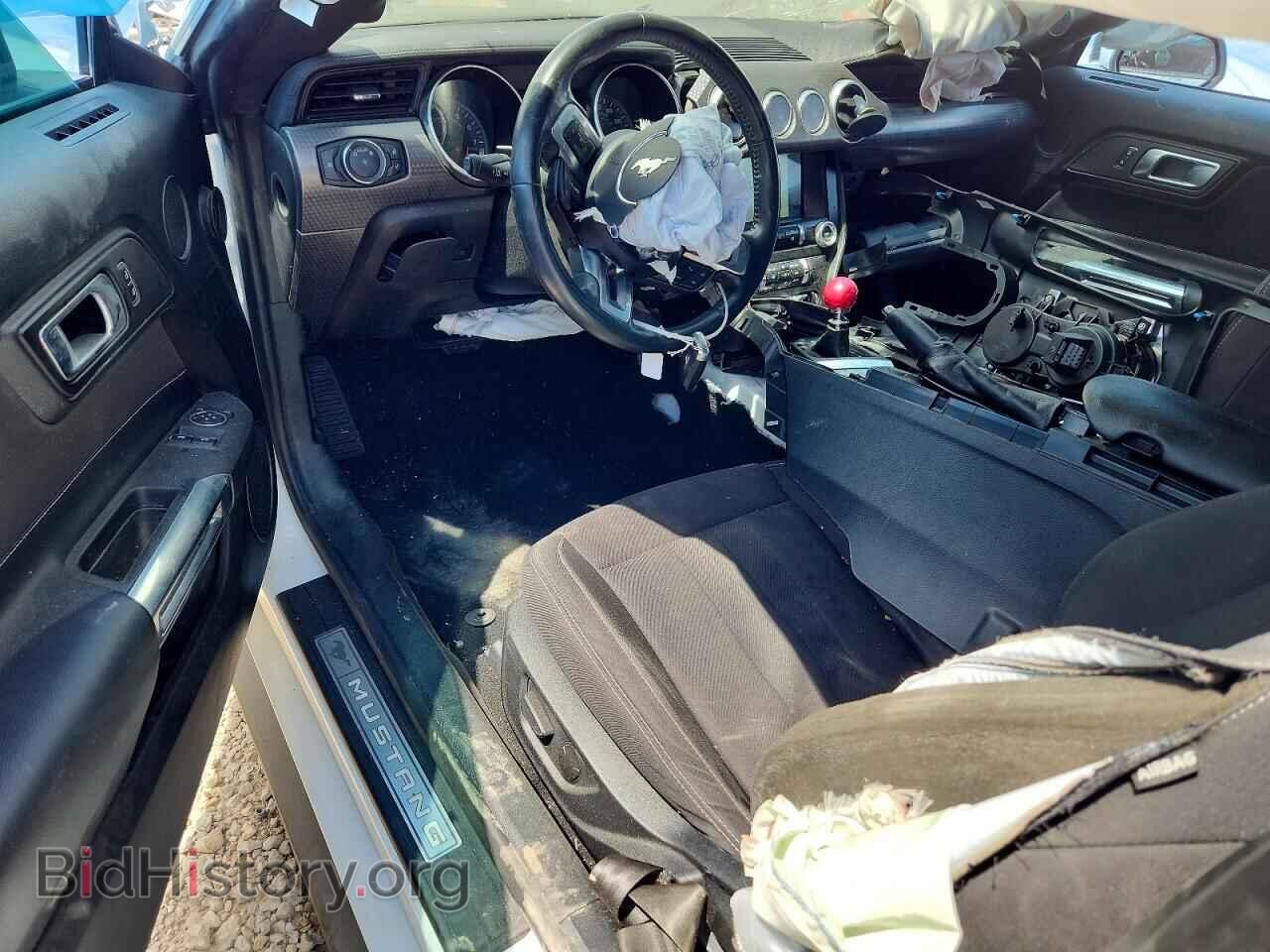 2021 FORD MUSTANG - VIN: 1FA6P8CF2M5117744 - Photo 8