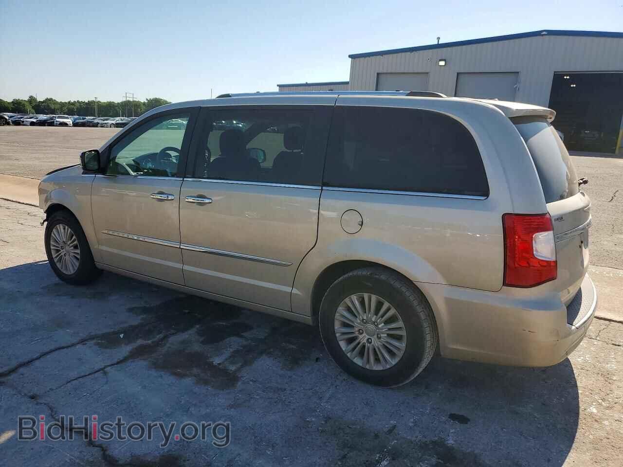 2013 CHRYSLER MINIVAN - VIN: 2C4RC1GG2DR664948 - Photo 2