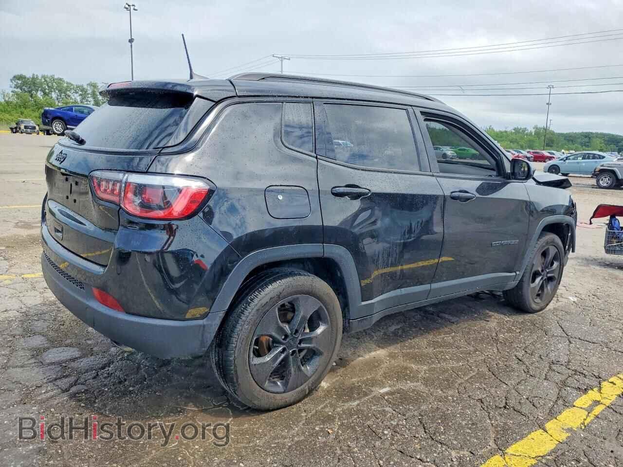 2018 JEEP COMPASS - VIN: 3C4NJDBB6JT298714 - Фото 3