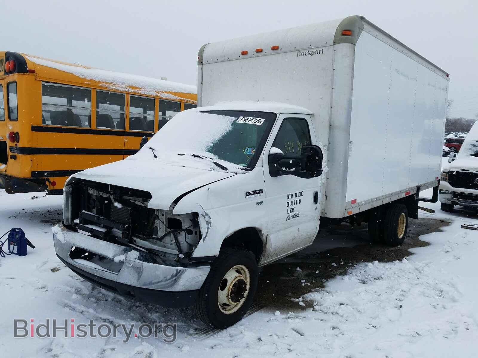 2013 FORD ECONOLINE - VIN: 1FDWE3FL6DDA75505 - Photo 2