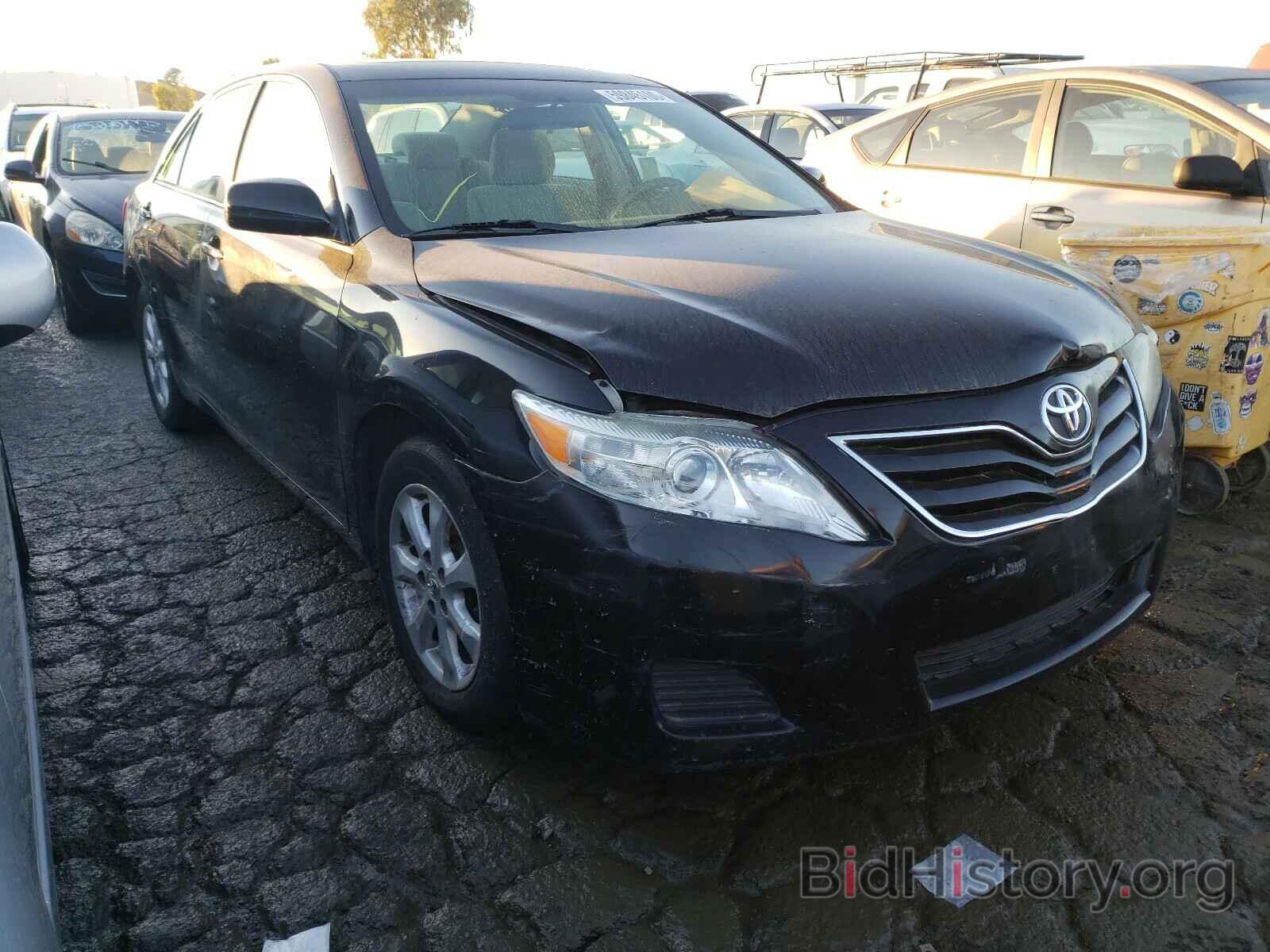 Photo 4T1BF3EK3BU186062 - TOYOTA CAMRY 2011