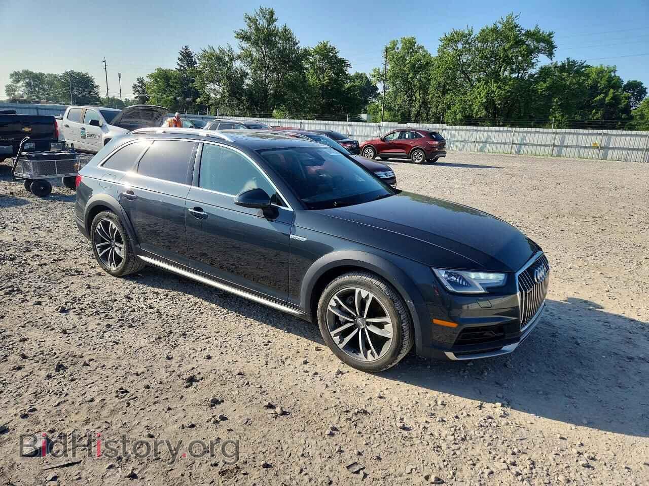 2017 AUDI A4 - VIN: WA17NAF48HA091292 - Photo 4