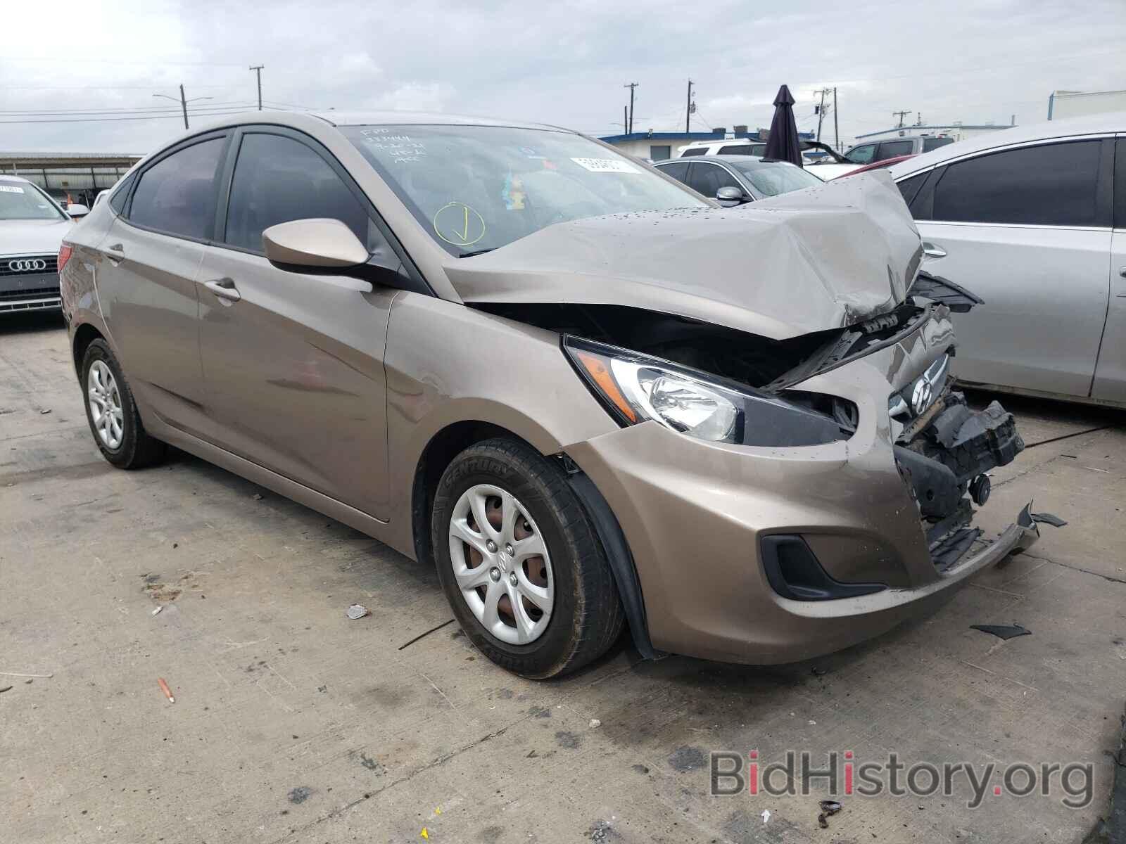 Photo KMHCT4AE4DU404161 - HYUNDAI ACCENT 2013