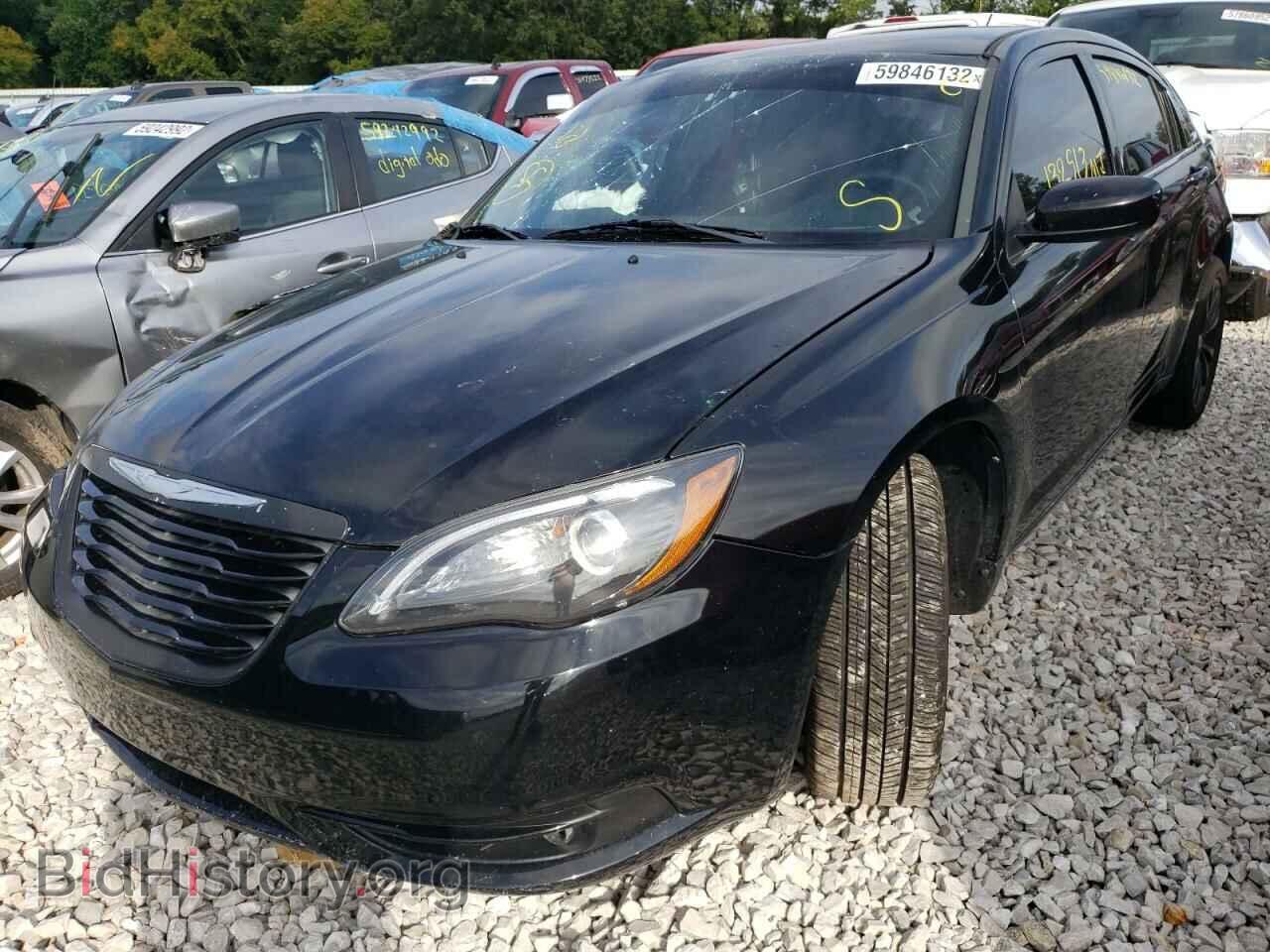 2013 CHRYSLER 200 - VIN: 1C3CCBCG3DN676674 - Фото 2