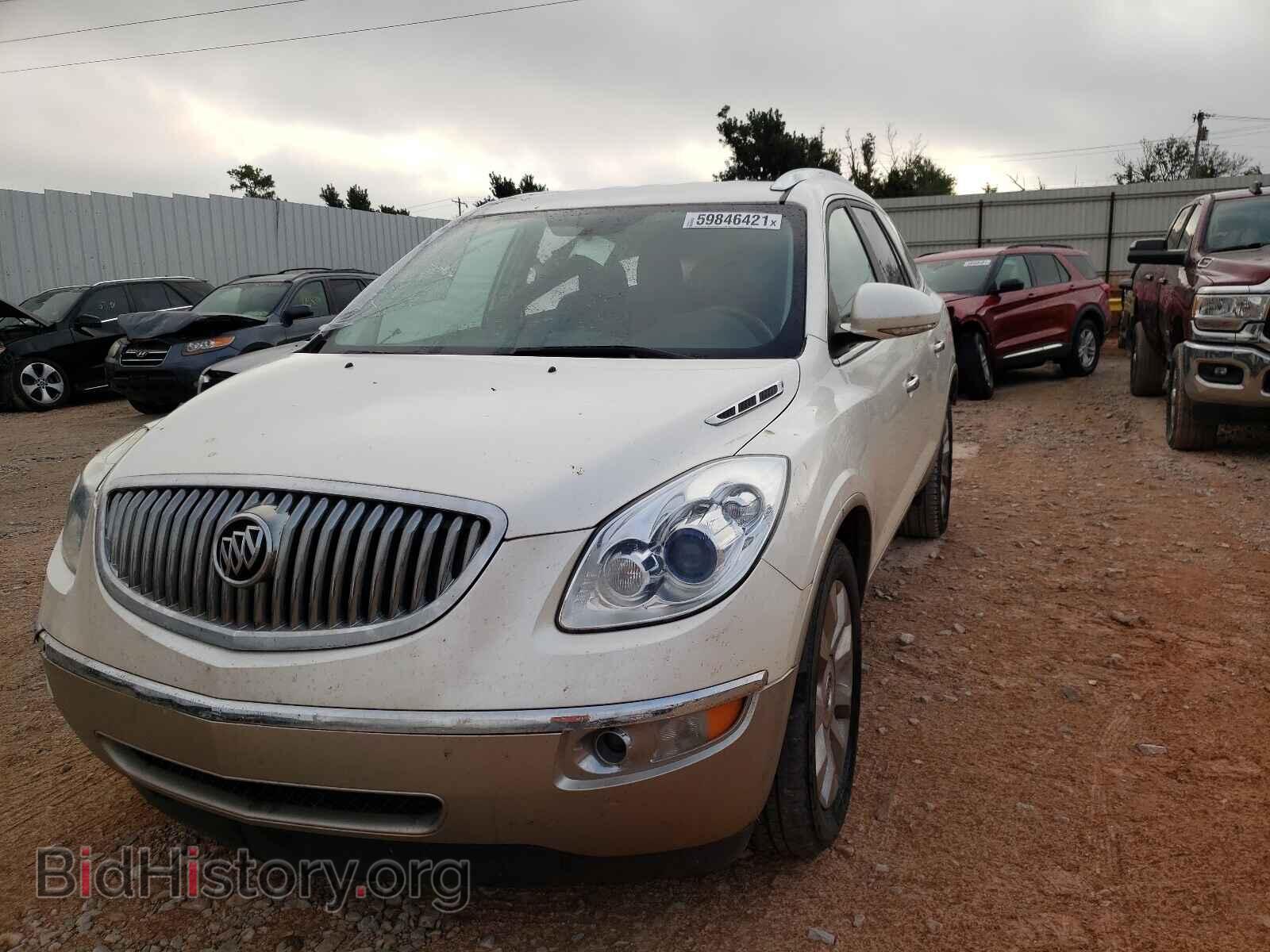 2011 BUICK ENCLAVE - VIN: 5GAKVCED5BJ341254 - Фото 2