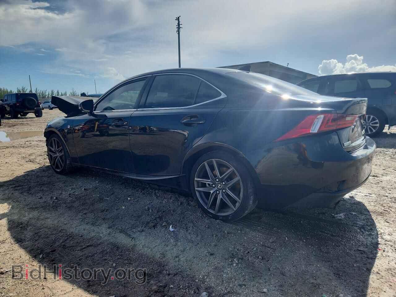2014 LEXUS IS - VIN: JTHBE1D28E5013082 - Photo 2