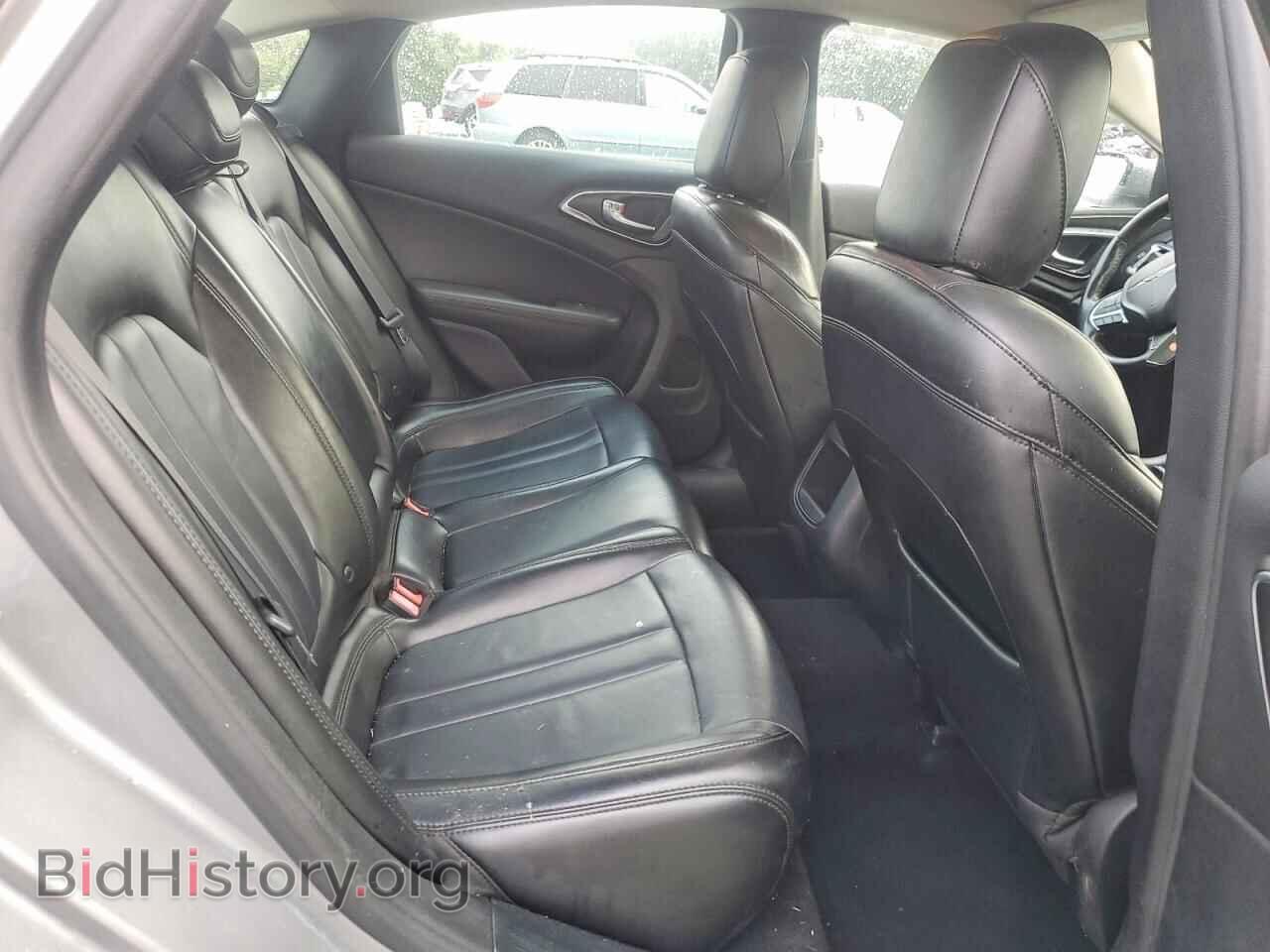2017 CHRYSLER 200 - VIN: 1C3CCCAB3HN508844 - Photo 10