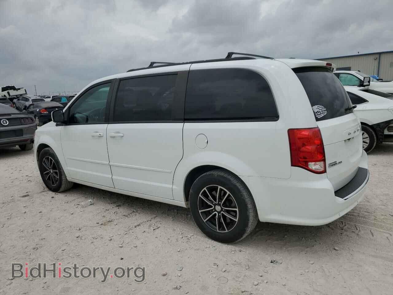 2017 DODGE CARAVAN - VIN: 2C4RDGEG4HR681050 - Photo 2